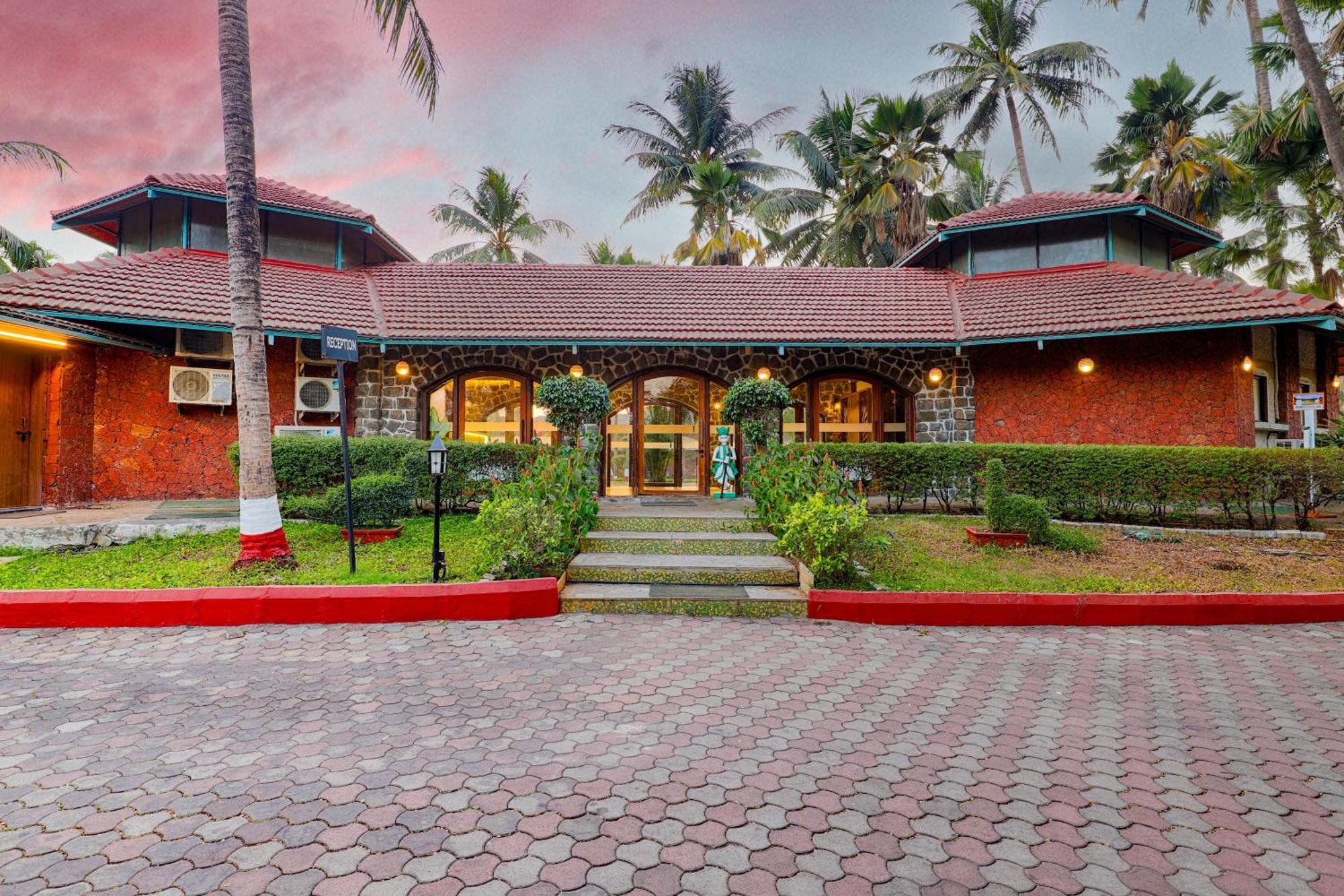 Tropicana Resort & Spa Alibaug Alībāg Esterno foto